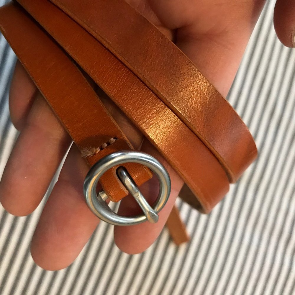 Banana Republic skinny belt